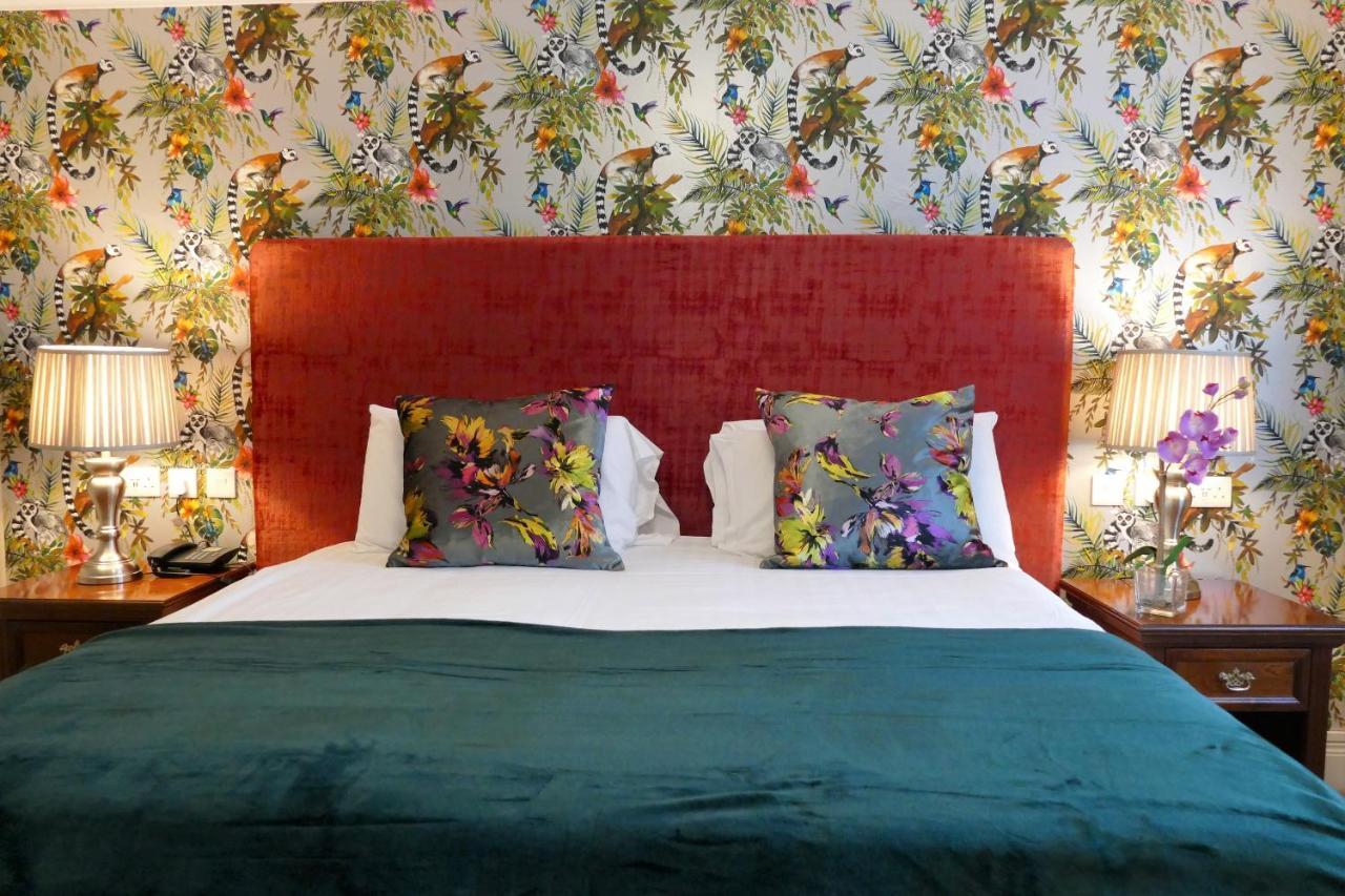 Nesbitt Arms Boutique Hotel 3*